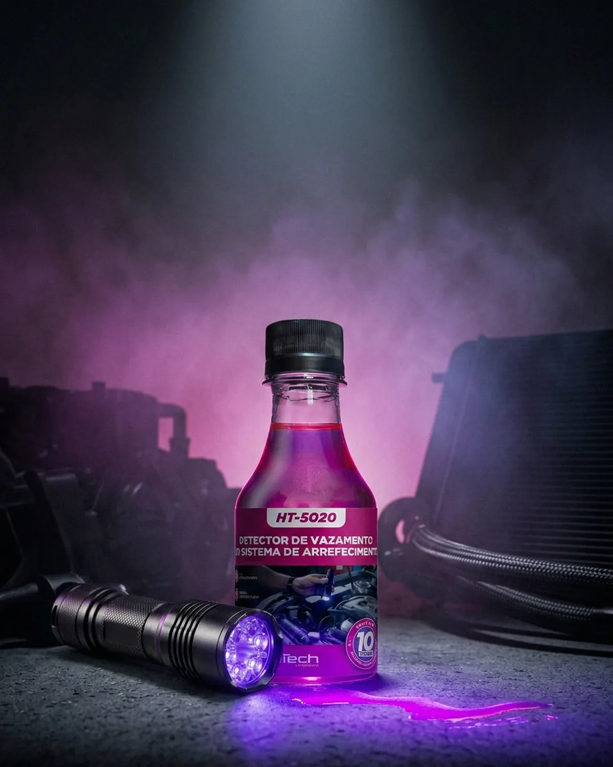 Produto e lanterna UV centralizados